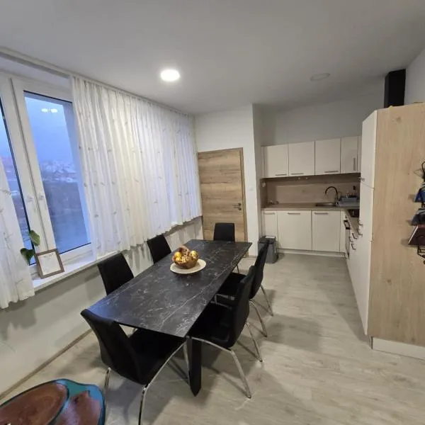 Prenočišča Dany APARTMA 2, hotel en Dravograd