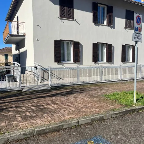 Casa RAFAEL & GINEVRA, hotel en Stazzano
