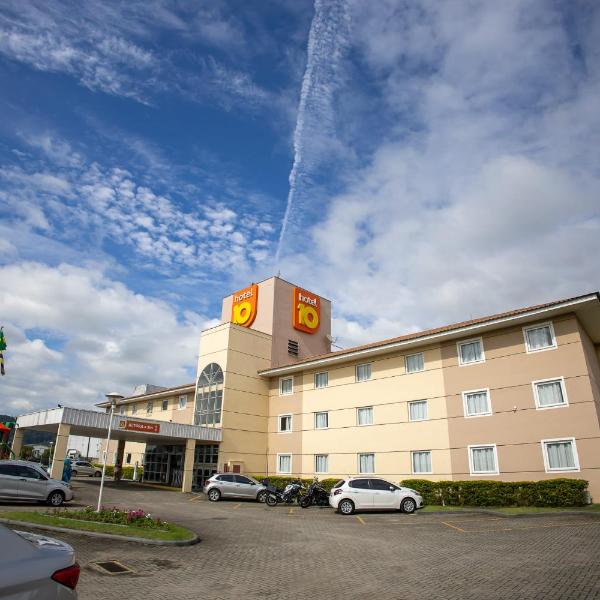 Hotel 10 Itajai/Navegantes
