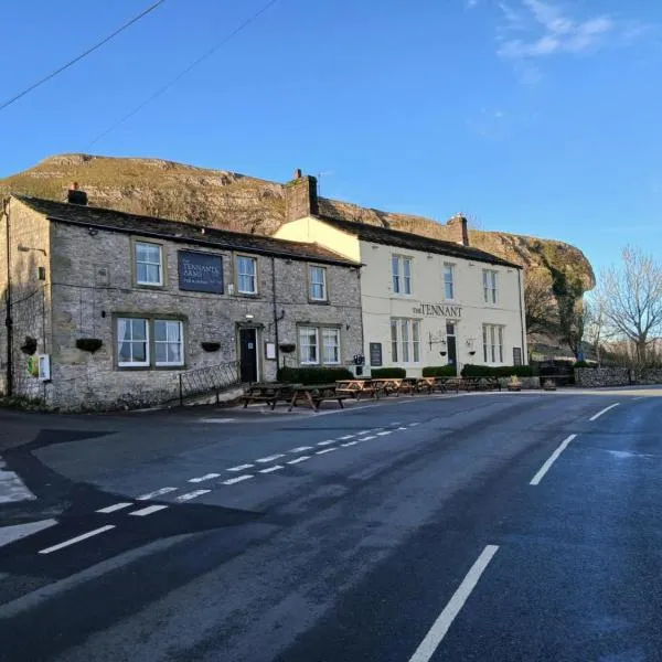 The Tennants Arms Hotel, готель у місті Kilnsey