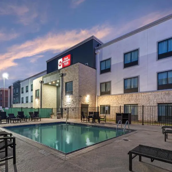 Best Western Plus Austin Airport Inn & Suites