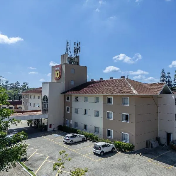 Hotel 10 Joinville, hotel v destinácii Joinville
