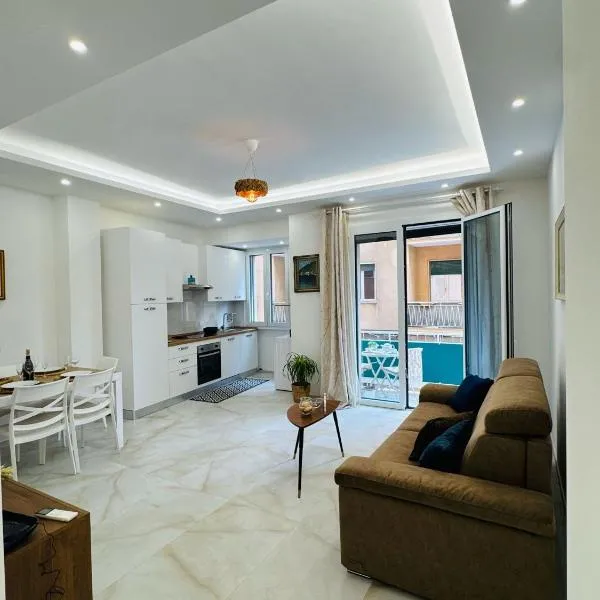 Casa di Ale, хотел в Рапало