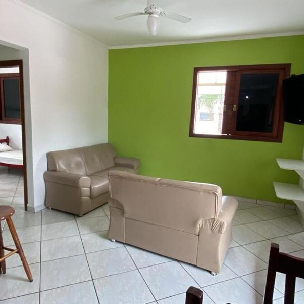 Apto 8 a 500 da Praia Grande