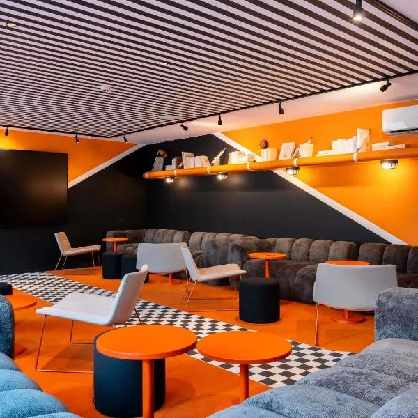ibis Styles La Rochelle Centre les Minimes، فندق في لا روشيل