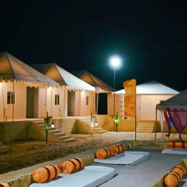 Viesnīca Surya bagh luxury desert camp pilsētā Džaisalmera