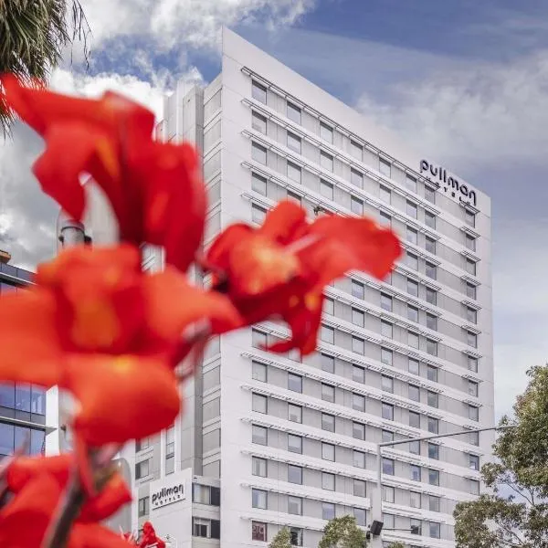 Pullman Sydney Olympic Park, hótel í Sydney