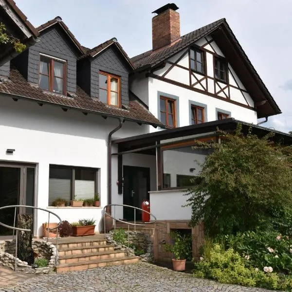 Hammonds Jura Ferienwohnungen, hotel en Kasendorf