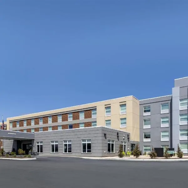 Home2 Suites by Hilton Bangor, отель в городе Бангор