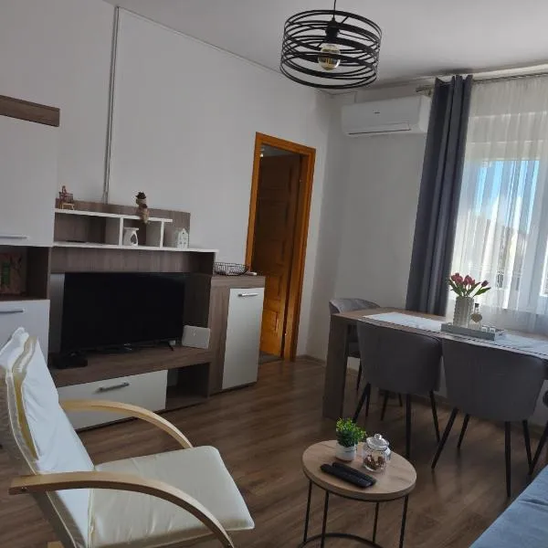 Apartman Ane, hotel en Perušić