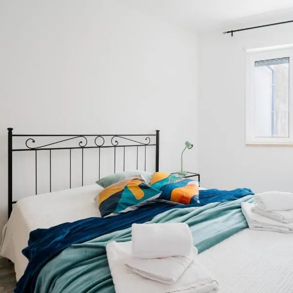 Kalès home in Otranto, hotel v destinácii Otranto