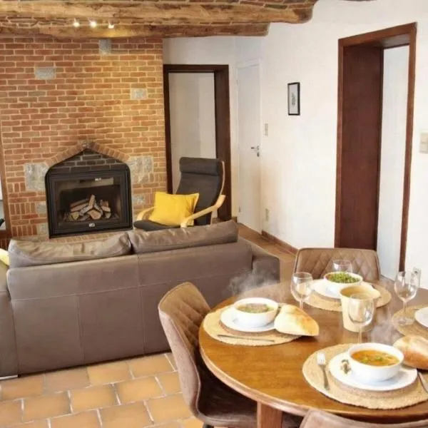La Maisonnette - 2 chambres, parking, jardinet & calme, ξενοδοχείο σε Tournai