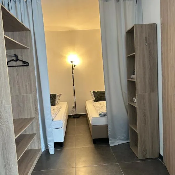 Pension Boardinghaus Dingolfing, hôtel à Dingolfing