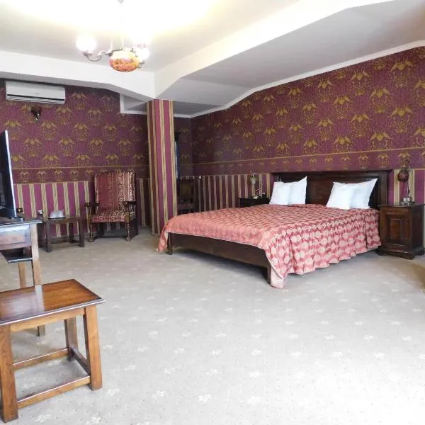 Hotel Majestic City Center, hotel em Iaşi