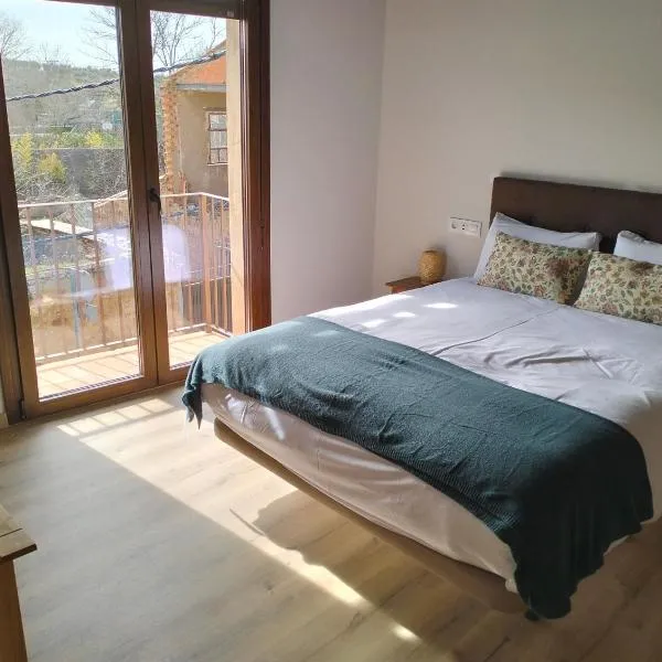 Apartamentos rurales La Higuera de José، فندق في Layos