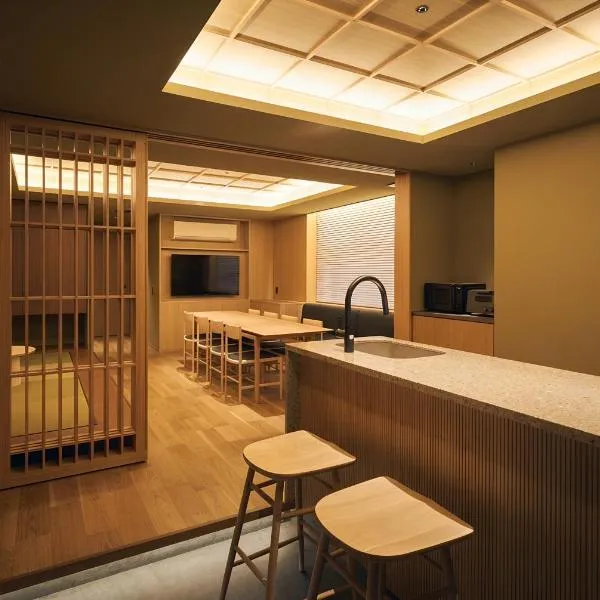 Apartment Hotel UCHIWA STAY Osaka NAMBA、大阪市のホテル