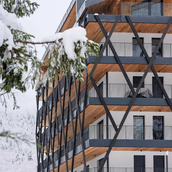 Al Cervo Luxury Apartments, hotel sa Andalo