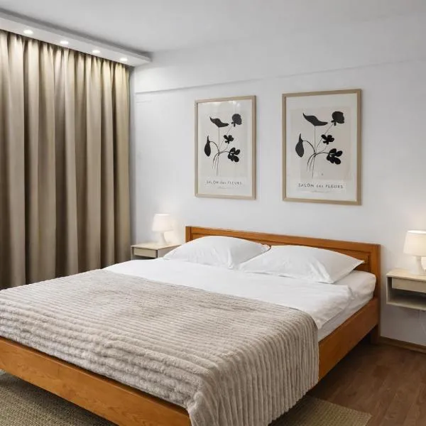Pensiunea Coroana de Aur, hotel din Focşani