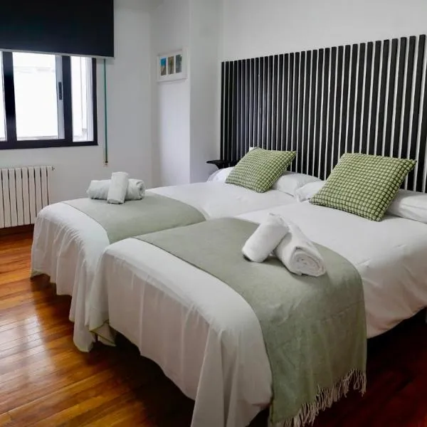 Apartamentos Campus Arzúa, hotel in Arzúa