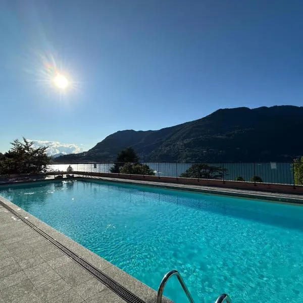 LA CALETTA SUITE APARTMENT- Panoramic Pool & Box Auto, hotel a Blevio