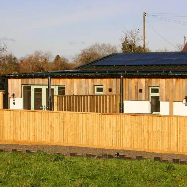 The Old Barn โรงแรมในHanbury