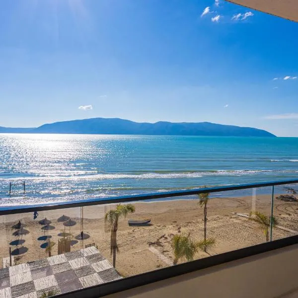 IDeal Sea View Apartment, khách sạn ở Vlorë