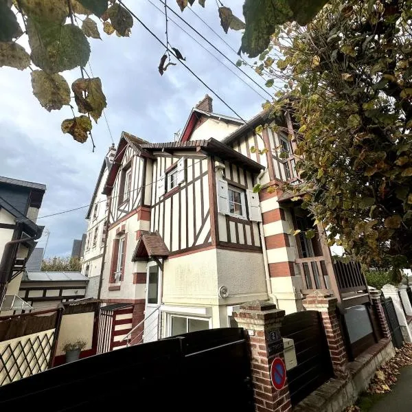 La Toccata maison de vacances au coeur de l'éventail de Cabourg, khách sạn ở Cabourg