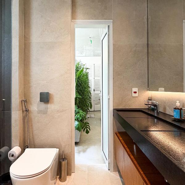 Apartamento com jacuzzi e 2 quartos disponível para aluguel em Copacabana, com vista para o mar, acomodando até 4 pessoas - Foto 3
