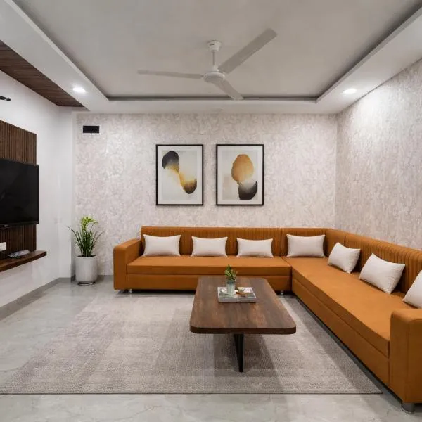 HomeEscape SigNature 1BHK, 2BHK Residences, Mahalaxmi Nagar, khách sạn ở Indore