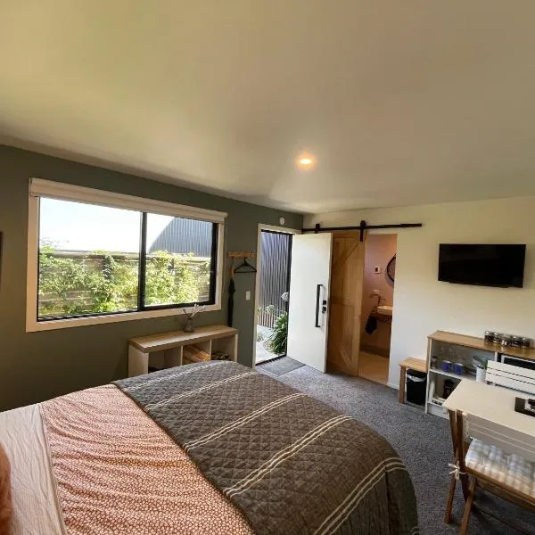 East Rock - Cosy Guesthouse in Kelvin Heights, hotel di Queenstown