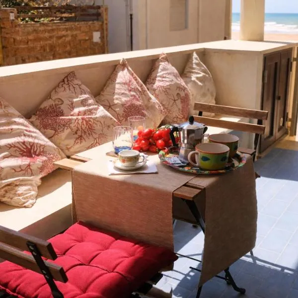 Lido Apartment, hotel in Donnalucata