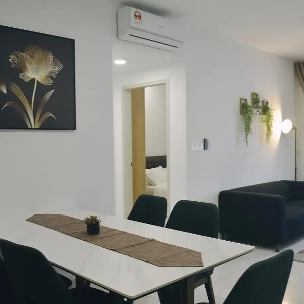 2BR Deluxe Family by KLIA Airport Homestay, hotel i Sepang