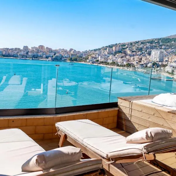 Paris Luxury Penthouse, Hotel in Saranda