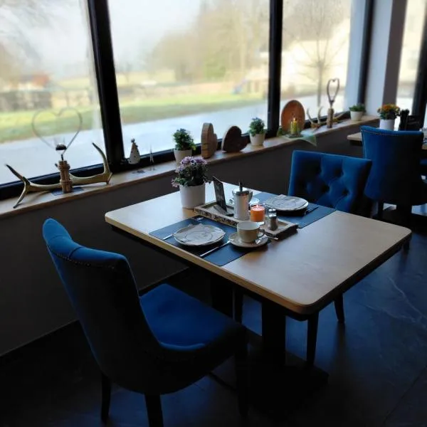 DER Hirsch Hotel, hotel em Monschau