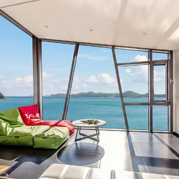 Namhae Pumda Pool villa Pension、ナムヘのホテル