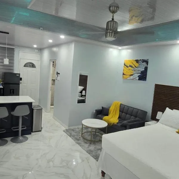 SafeHaven Studio: Kingston şehrinde bir otel