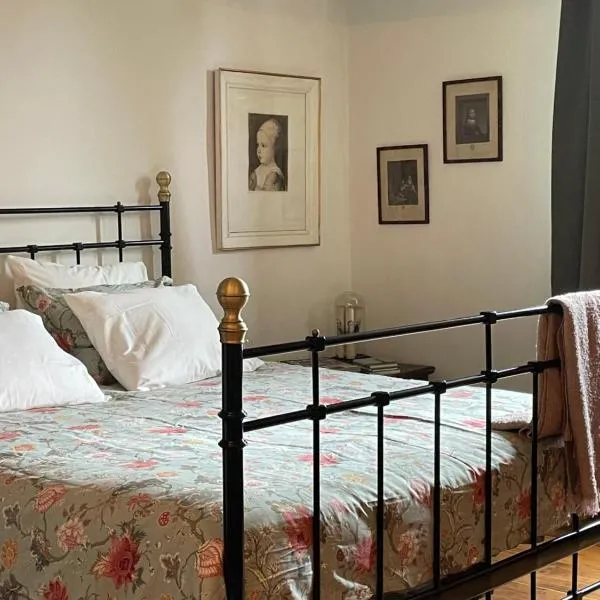 La Madeleine de Proust chambre Léonie, hotel en Juprelle