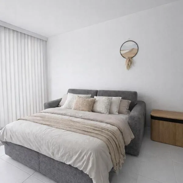 Studio indépendant 22m2 โรงแรมในMassieux