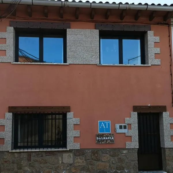 Apartamento Turístico Dalmacia AT-CC-00769, отель в городе Гата