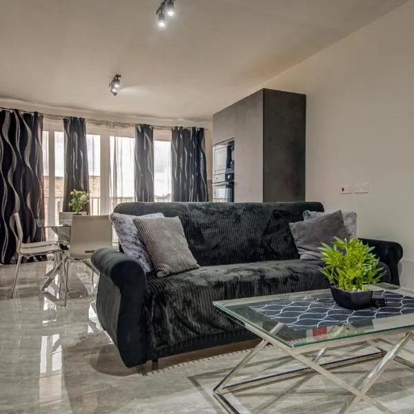Peaceful 3BR Escape Near the Sea with Terrace, hotel di Birżebbuġa