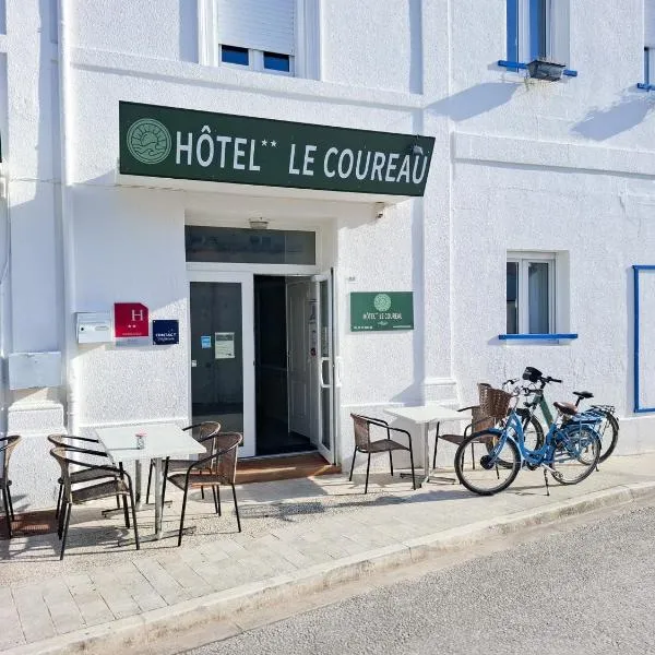 Hotel Le Coureau, ξενοδοχείο σε Saint-Trojan-les-Bains