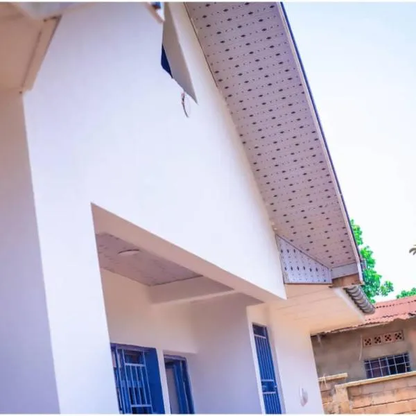 HÔTEL AMANI - Kikwit, hotel en Kizamba