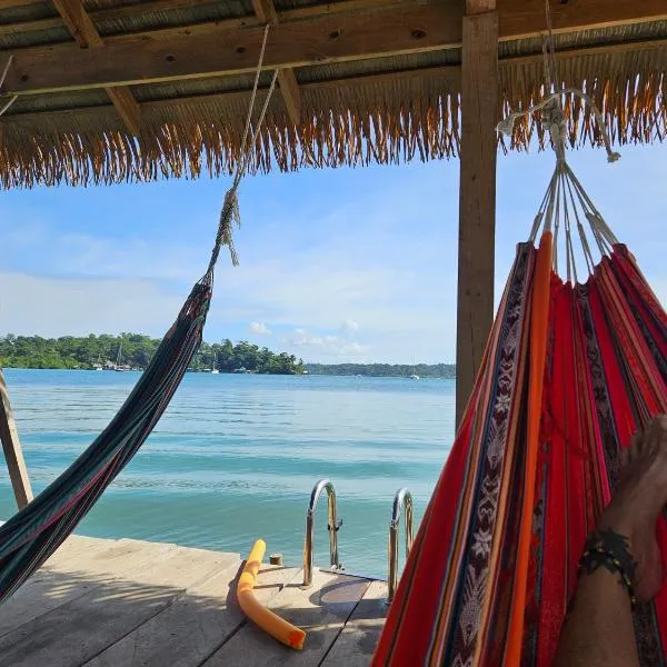 Tio Toms, Hotel in Bastimentos