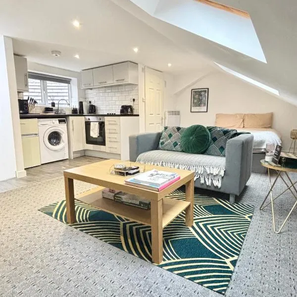 4 Bed En-suites close to City centre &Uni Parking, hotell i Leeds