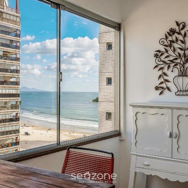 Apt pé na areia centro de BC próx atrações ACO803