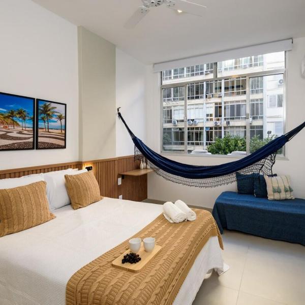 Quarto e sala charmoso com garagem em Copacabana!