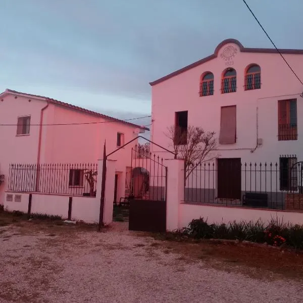 Maset de la Salut, hotel u gradu Sant Jaume Sas Oliveras