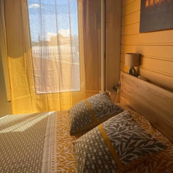 Les pieds dans l'eau face au lagon - Le Bel Instant, hotel i Sainte-Anne