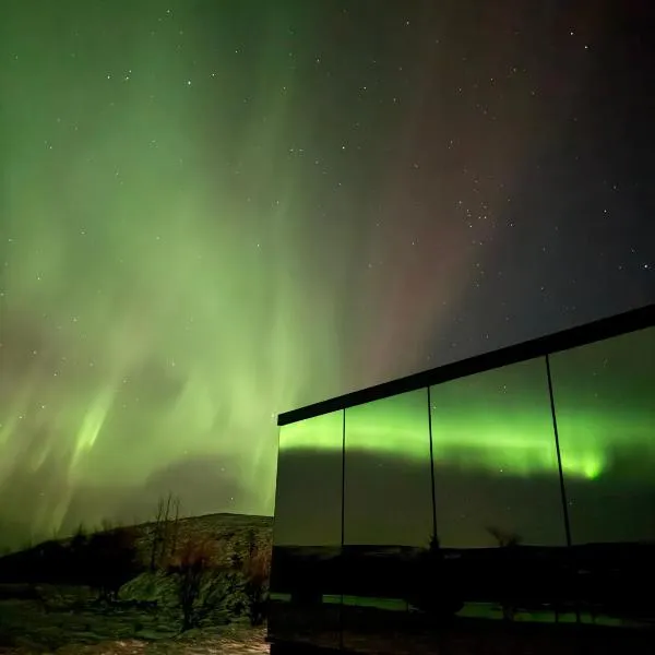 Nest Retreat Iceland, hotel u gradu 'Hella'