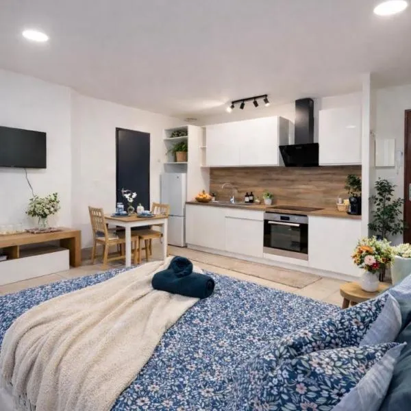 La Petite Escale Manosquine, Hotel in Manosque